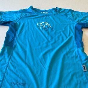 NRS h2 core silkweight women’s t-shirt size medium nylon spandex. Great colors.